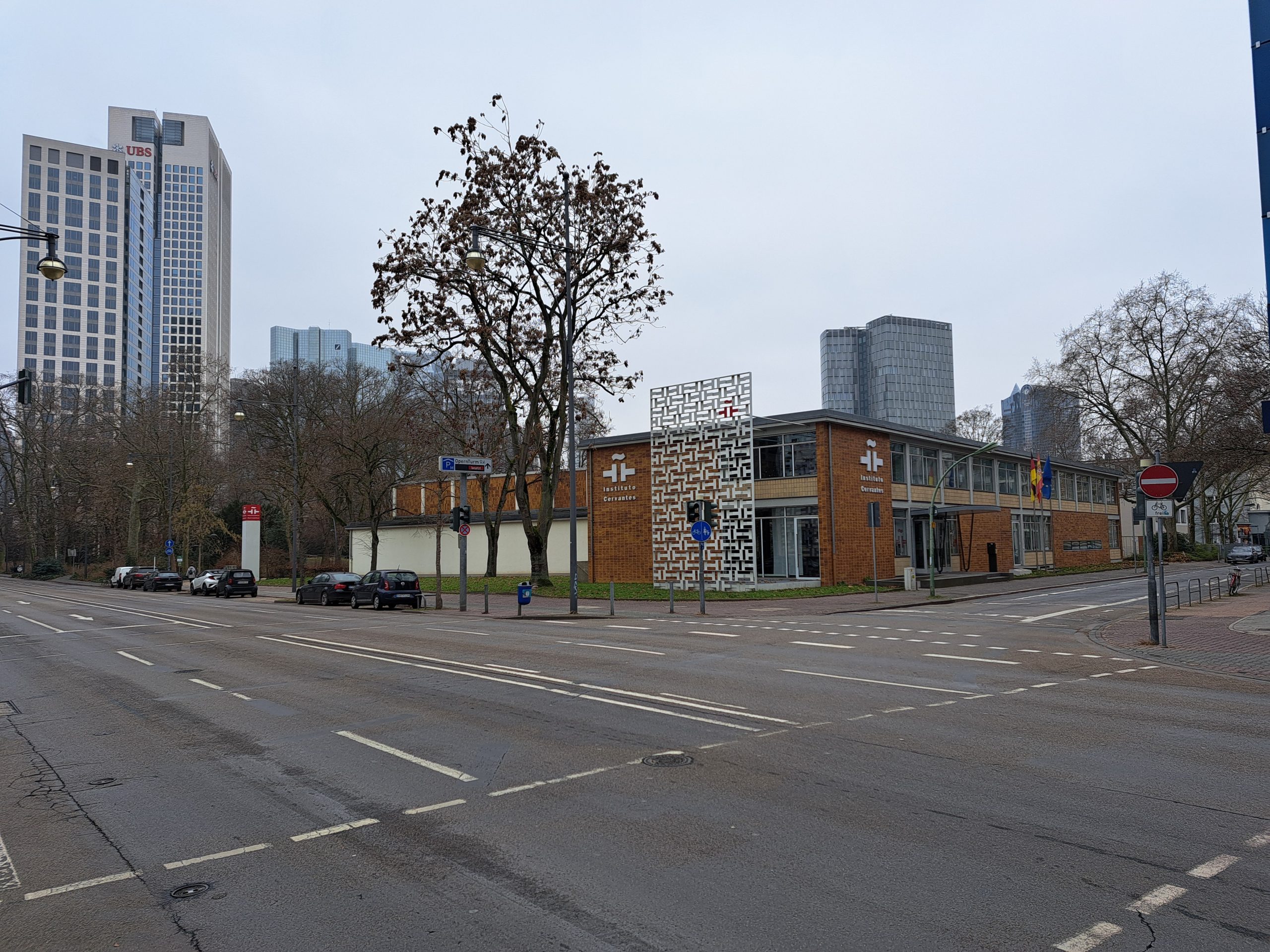 Instituto Cervantes in Frankfurt zeigt Ausstellung der Hanauer Lindenauschule zur spanischen Arbeitsmigration